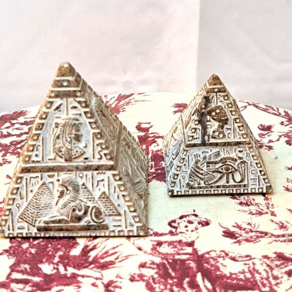 Set of 2 Stone *faux*  Egyptian Pyramid Statues for Decor Gold/White Color - Picture 1 of 11